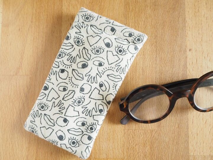 使わないメガネケース、捨てません!意外なグッズ収納にジャストフィットだった♪