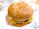 【マクドナルド】ビッグマックの難点「食べづらさ」を解消！こぼさずに最後まで食べきるには？