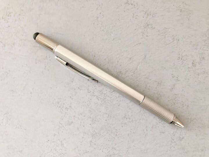 【ダイソー】110円でホントにいいの!?ただのペンじゃない!コンパクトなのに頼りになる1本♡