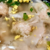 のどごし最高！簡単美味しい手作りワンタンの皮～形も大きさも適当～ぷりぷり海老ワンタン春雨スープ