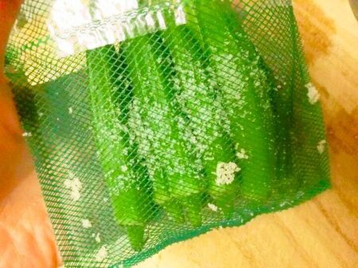 痛くない!まな板も汚さない!〈オクラの板ずり法〉