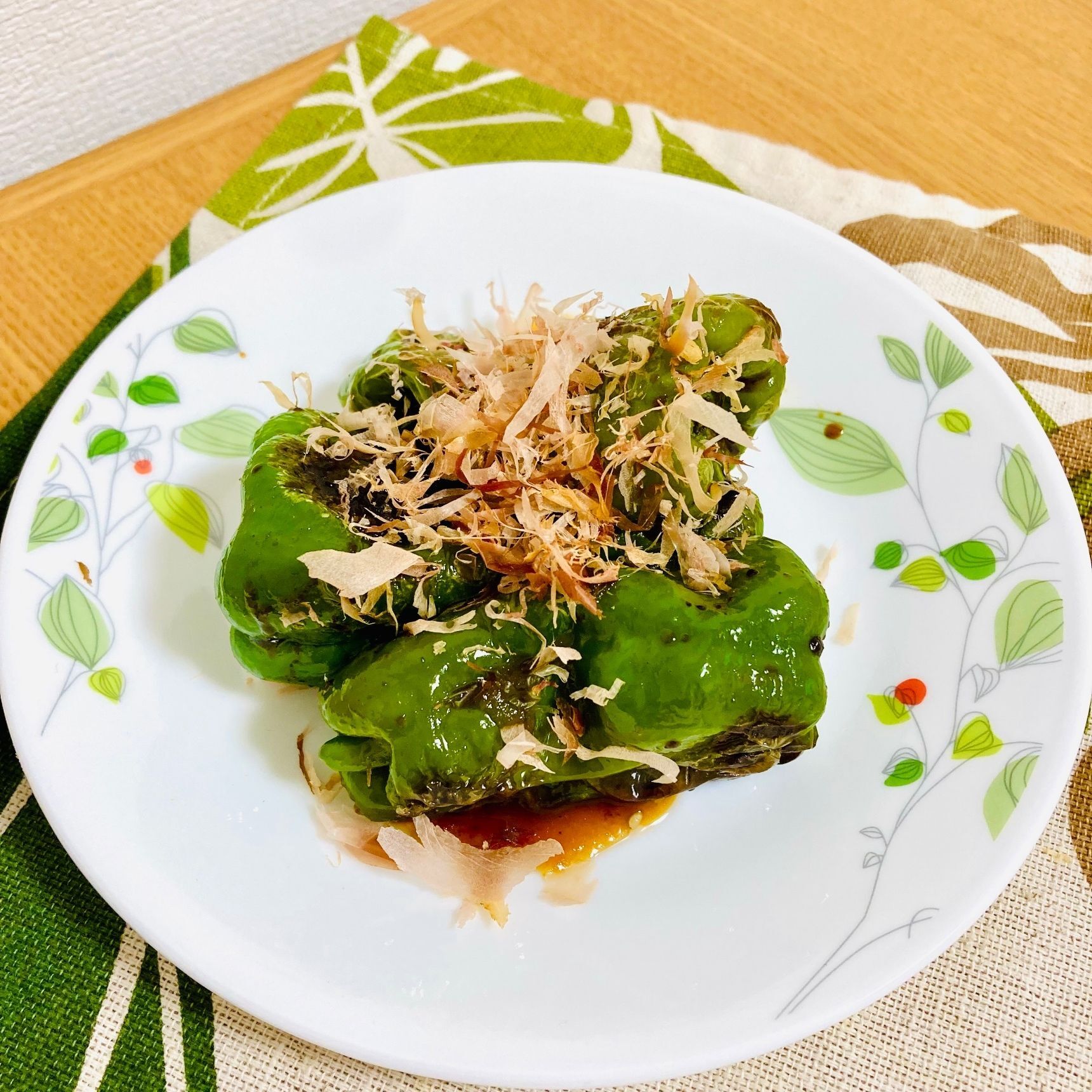 丸ごと！焼きピーマン