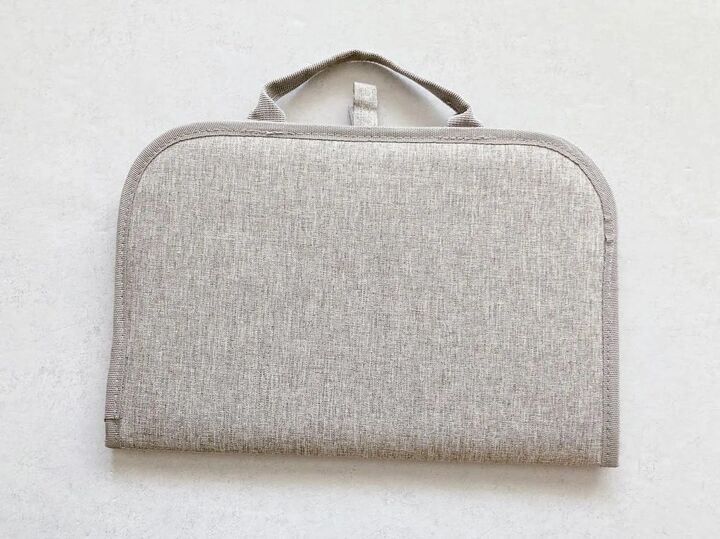 【ダイソー】バッグ?ポーチ?NO!開けてびっくり意外な中身♡330円も納得の便利さです