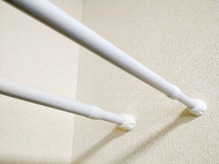 突っ張り棒の「落ちにくい」取り付け方。くるくる回しちゃダメなんです!