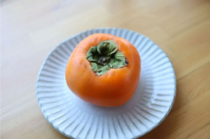 え！そんなのアリ！？「柿」を超絶おいしく食べる驚きの方法とは？