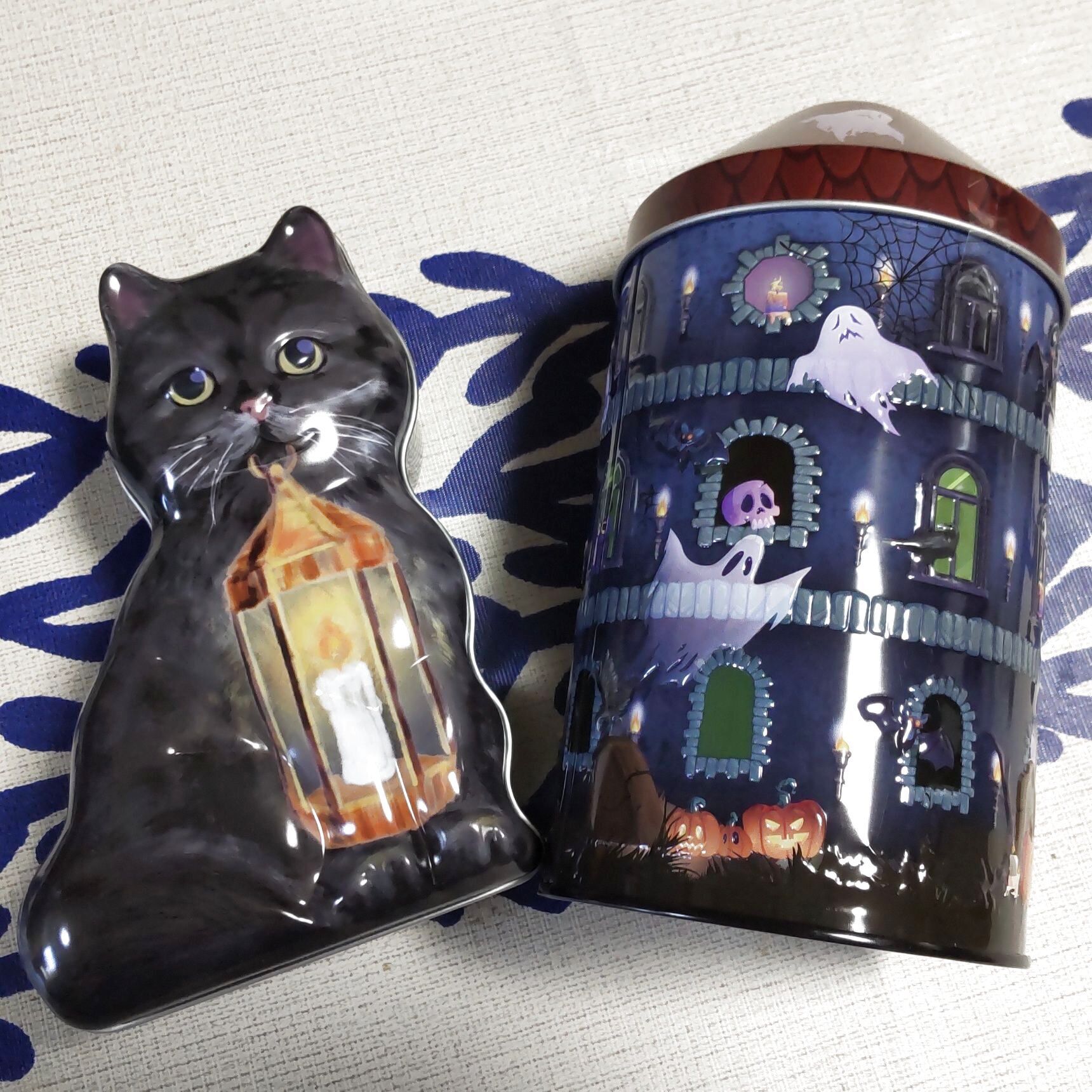 カルディコーヒーファーム：ハロウィン 黒ネコシェイプ缶の口コミや