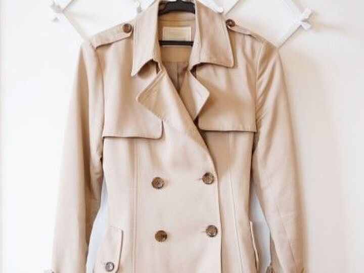 トレンチコートの【襟汚れ】はこうして防ぐ!お手入れがグンと楽になりますよ♪