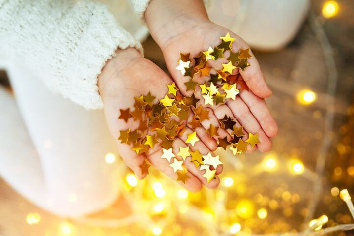 11月7日(火)は金運や芸能に実りがある幸運日。さらにお金が何倍にも増えると言われる行動とは?