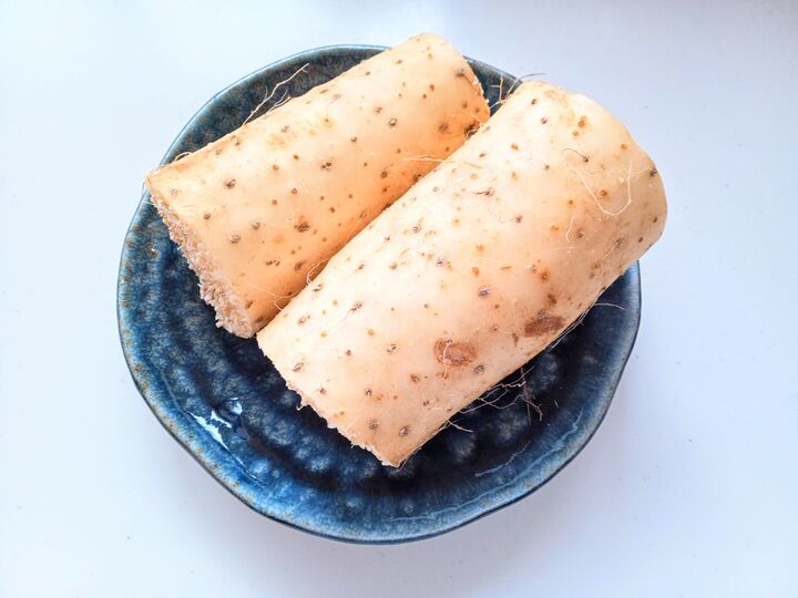 もうヌルヌルしない♡長いもの皮剥きが断然ラクになる超簡単&目ウロコな方法