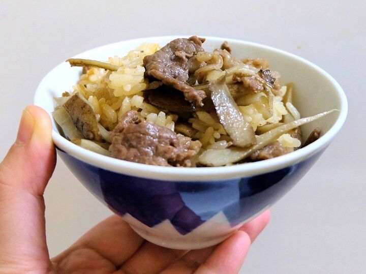 『家事ヤロウ!!!』料理上手、財前直見さんの「秋の絶品炊き込みご飯」。一同大絶賛の“うまポイント”はごぼうの下処理に!
