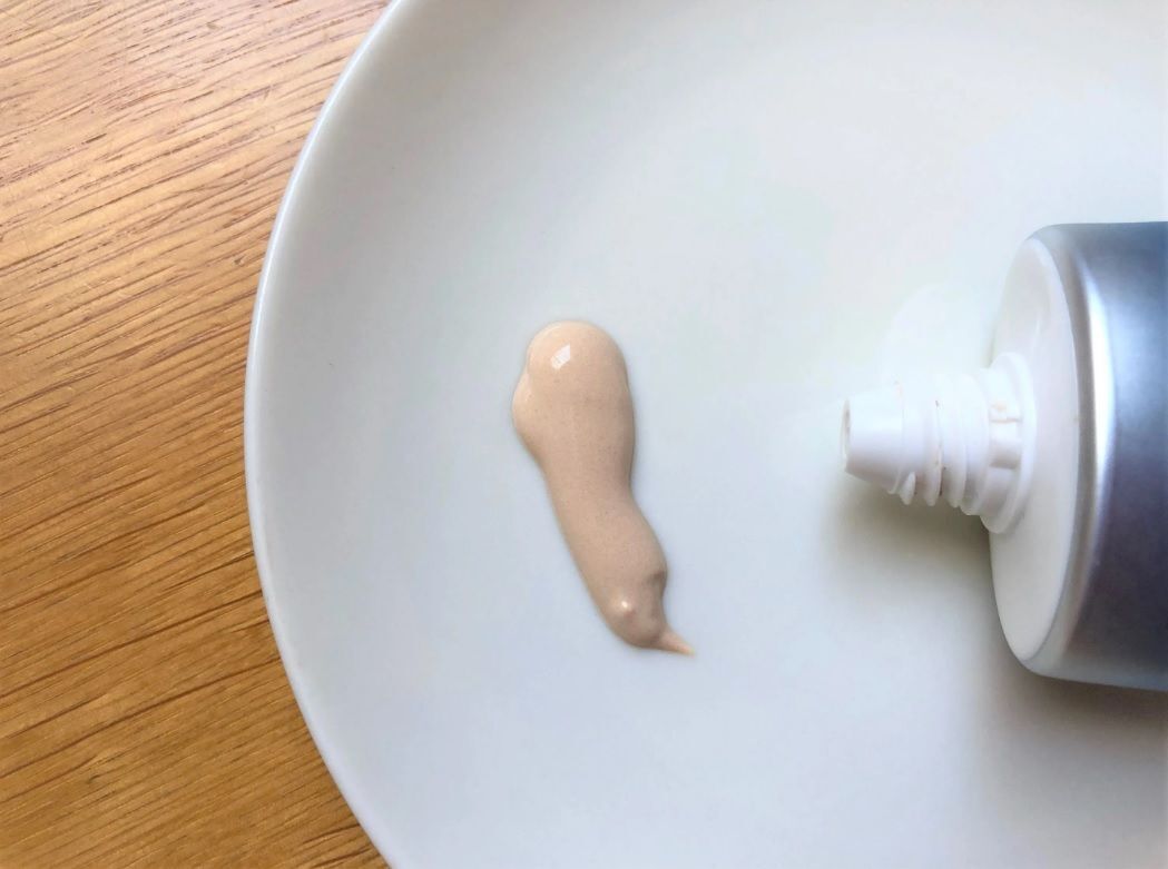 残っても大丈夫！日焼け止めクリームを最後まで有効活用する方法3つ【やってみた】