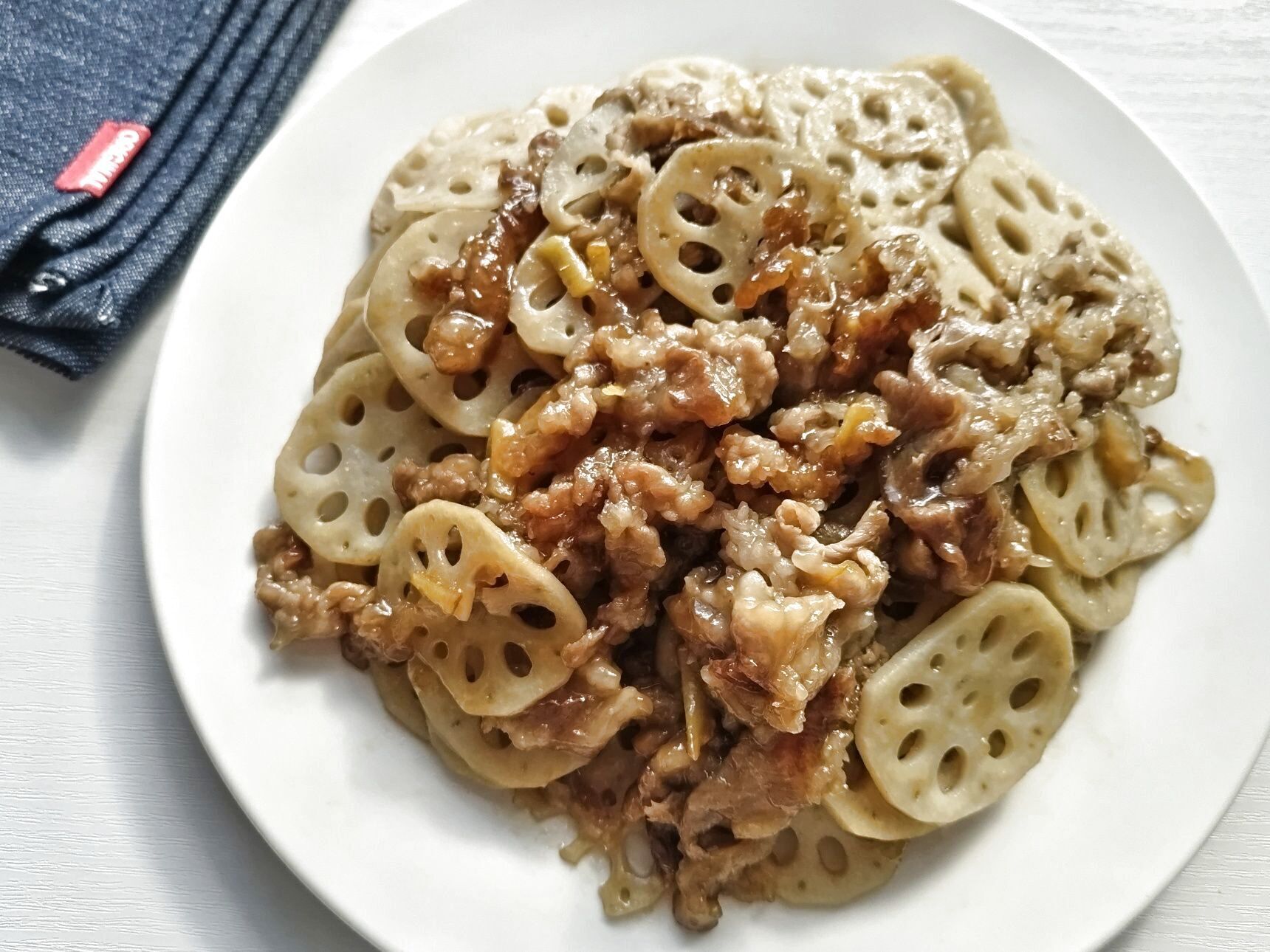 ご飯が進む♡レンコンと牛肉の甘辛炒め