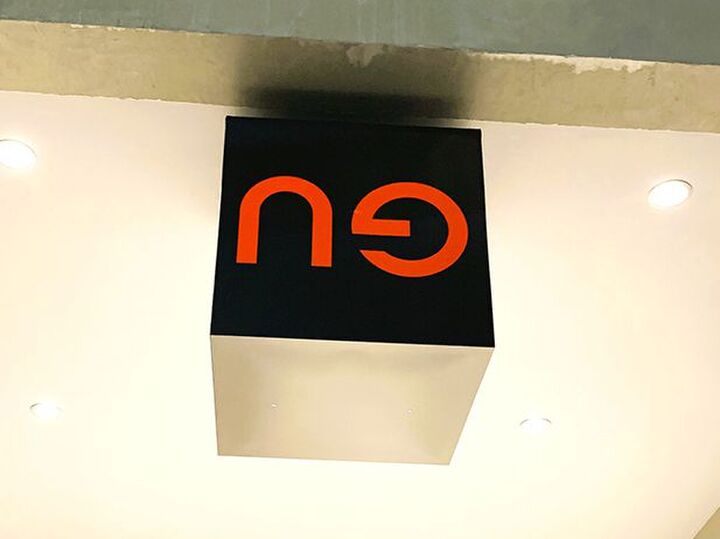 【GU】ネットフリックス大人気作品ストレンジャー・シングスのコラボアイテムがおしゃれすぎ!これからの季節、大活躍すること間違いなしです♪