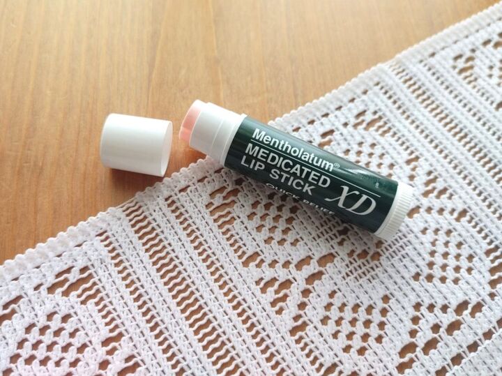 リップクリームの容器は捨てません!このサイズ感が優秀。便利な使い道を試してみた