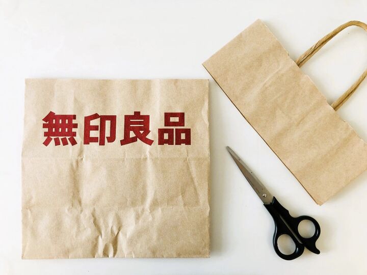「無印の紙袋」ゼッタイ捨てちゃダメですよ!暮らしを格上げするオシャレな活用法TOP3!