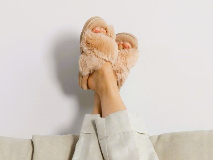 『汚れたスリッパの洗い方』もこもこでも簡単キレイに!雑菌リセットする方法