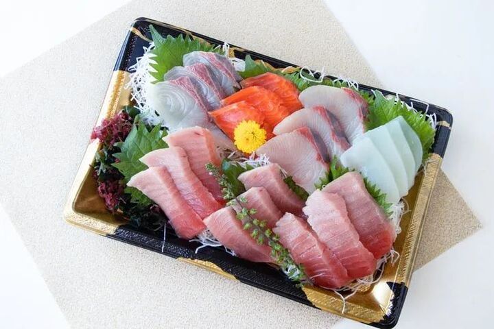 生臭さが消えた!スーパーのお刺身を劇的においしくする方法とは?