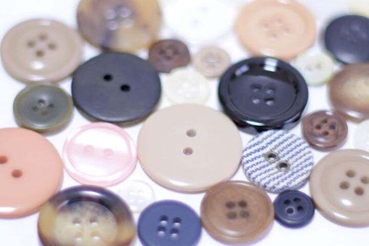 大量の「予備ボタン」余ってない?それならココに保管すれば大丈夫♪