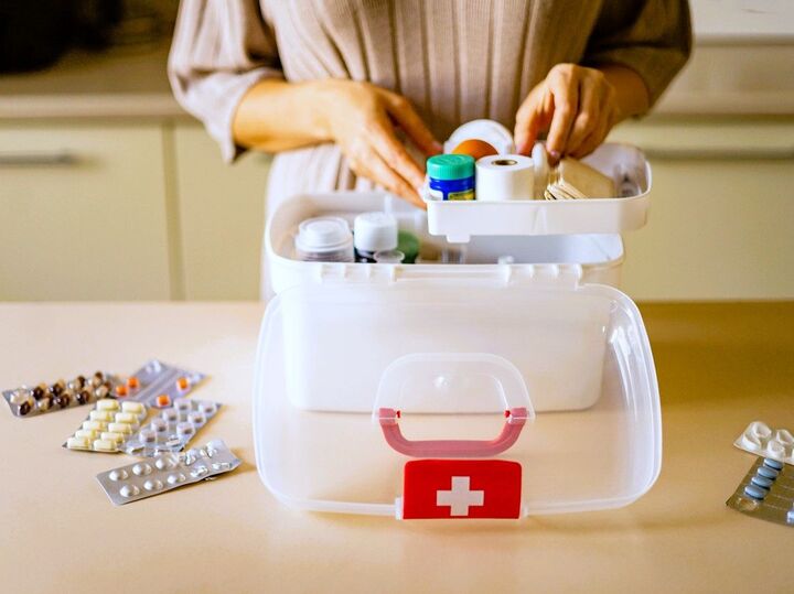 〈薬剤師がすすめる9つの常備薬〉年末年始の体調管理はこれでOK!