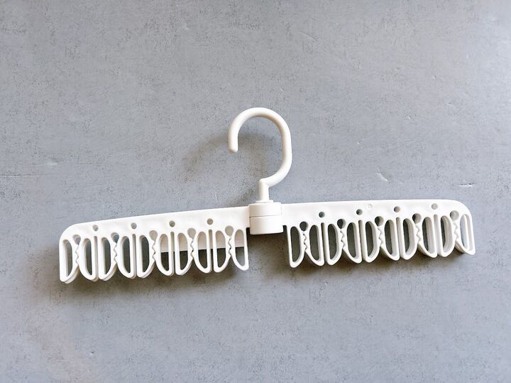 【ダイソー】ハンガーだけど洋服はかけません!?何本も欲しくなる超優秀なアイテム、みーっけ!