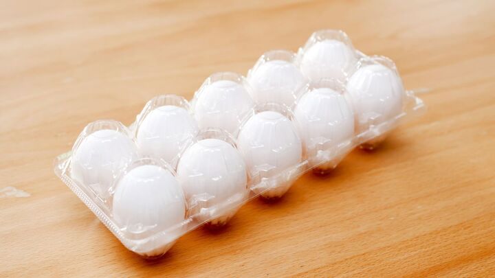 【卵の選び方】白玉・赤玉の違いは?サイズ違いでも黄身の大きさはほぼ同じ!?