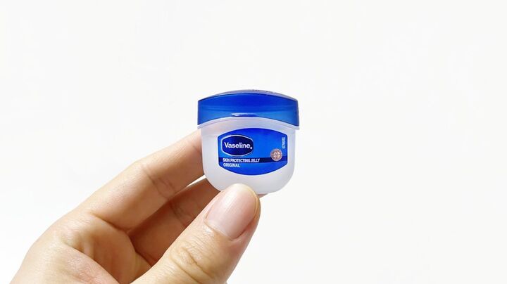 【ダイソー】超人気のヴァセリンをやっと入手!なぜ便利?今だからこそ大活躍な理由とは