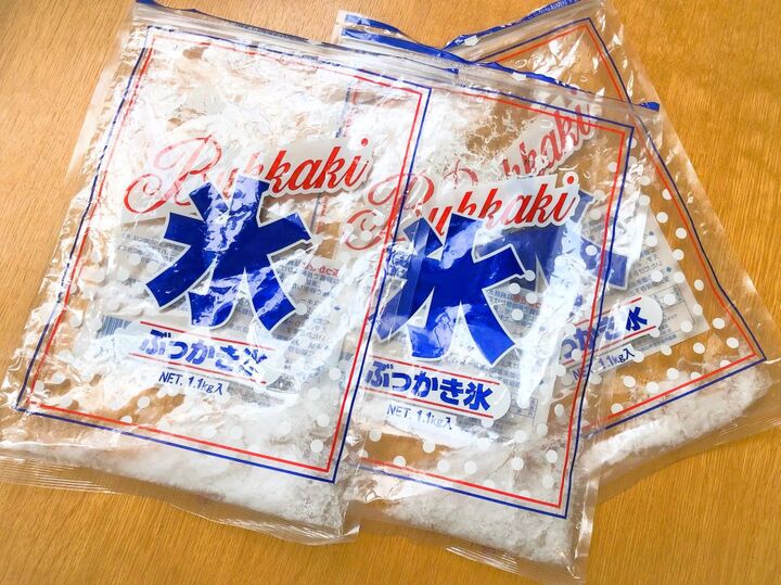 【意外な活用法】ぶっかき氷の残りのシャリシャリ、もったいないから袋もろとも使ってみた♪