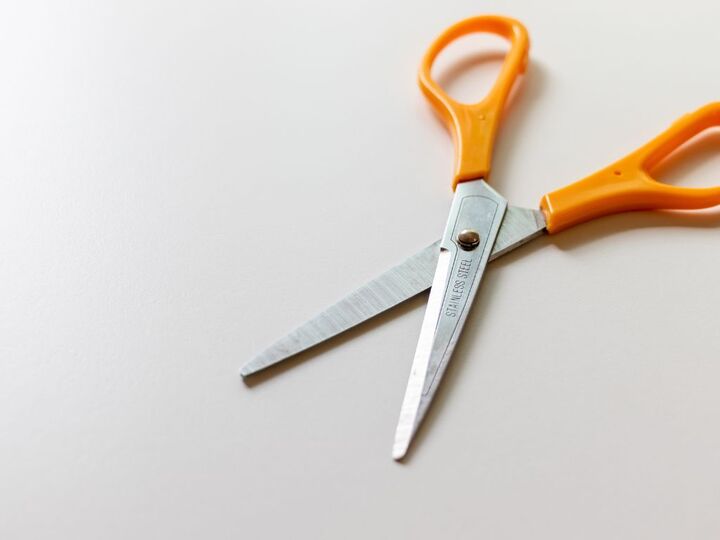 早くやればよかった…!ハサミの切れ味が身近なもので簡単に復活【最強ワザ】