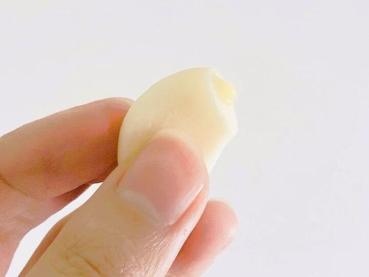 【にんにくの芽(芯)の取り方】つまようじ&レンジで簡単!皮のむき方裏ワザも解説