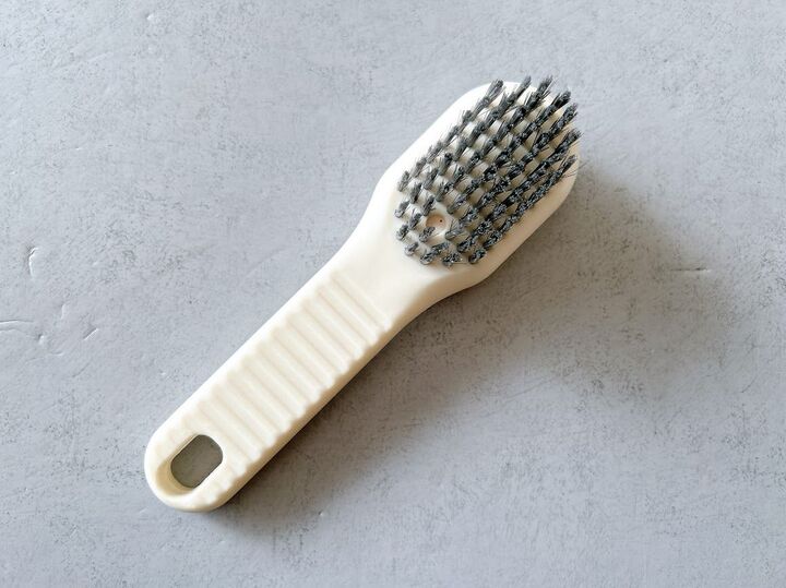 【キャン★ドゥ】ワンプッシュで大幅にショートカットできちゃう。全小学生におすすめのブラシの実力とは?