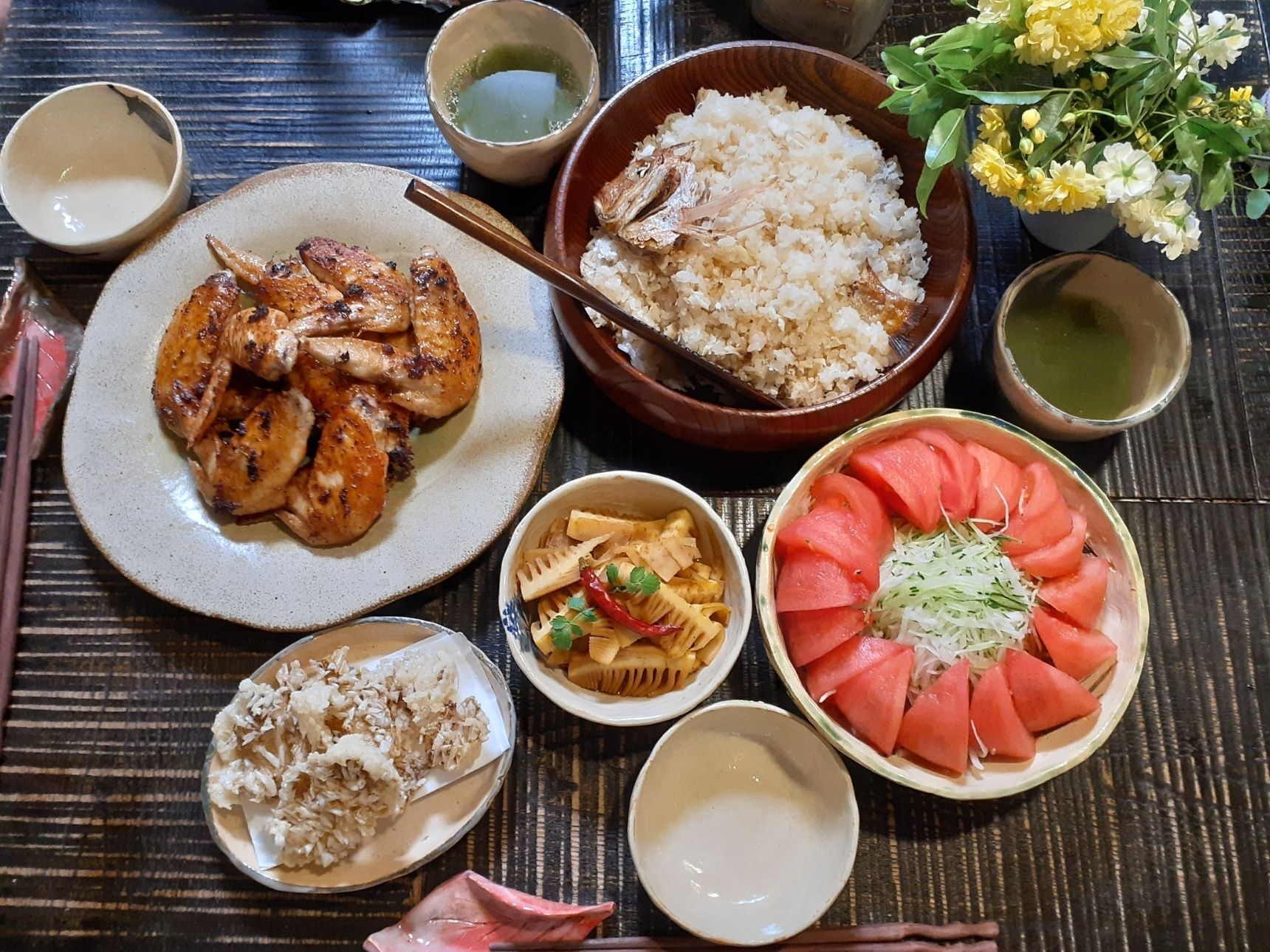 簡単！焼き鯛の香りと旨味たっぷり鯛めし！箸休めは、旬のたけのこの旨煮！