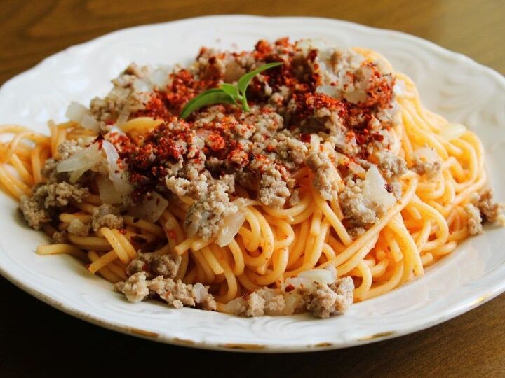 「ボロネーゼ」と「ミートソース」は同じ?実はまったく別物です