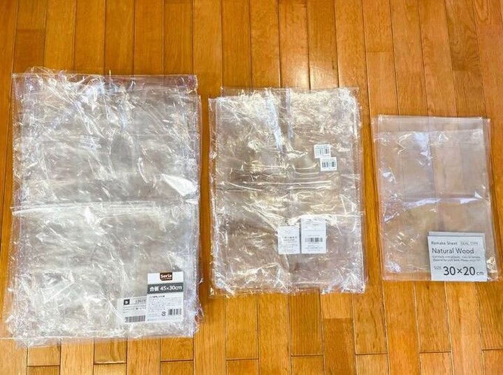 雑貨や洋服が入ってる「透明の袋」捨てません。わが家のおすすめ活用法!