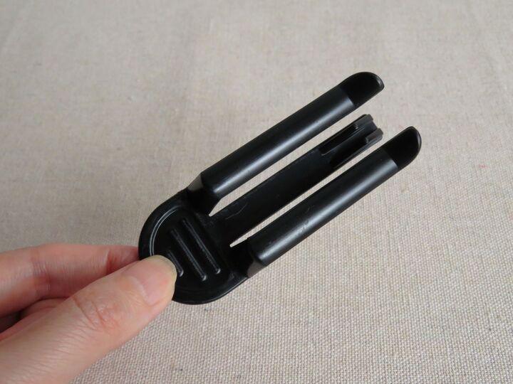 【ダイソー】もう使う前には戻れない…!文房具じゃない不思議なクリップの正体とは?