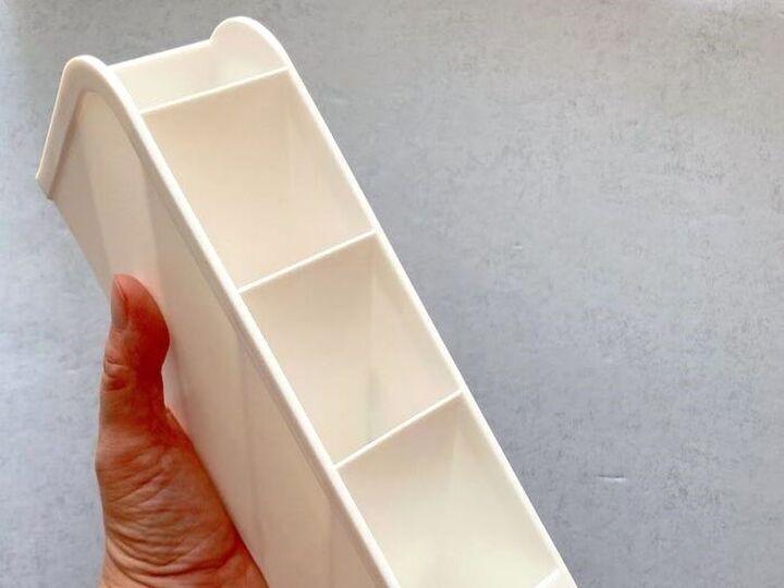 【100均】斜めスタンド、私はこう使います。ペン立てだけじゃない便利すぎる活用法!