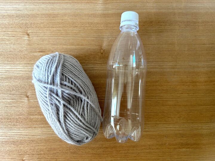 ペットボトルでまさかの【編み機】ができた♡雨の日のおうち時間にかわいいシュシュ作りが楽しめますよ~♪