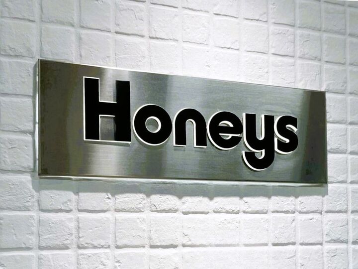 【ハニーズ】大人女子向けブランドのワンピが体型カバーに最高だった♡着映え力もバツグンです