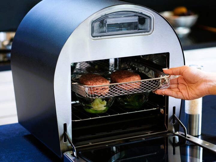 夏でも涼しくヘルシーに。注目のキッチンアイテム「スマートノンフライオーブン Chef」をチェックしてきました!