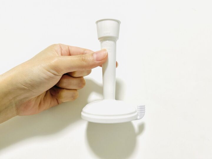 【セリア】まさか110円で水回りの欲しかった機能が手に入るなんて!謎の白いパーツが想像の域を超えてきた♡