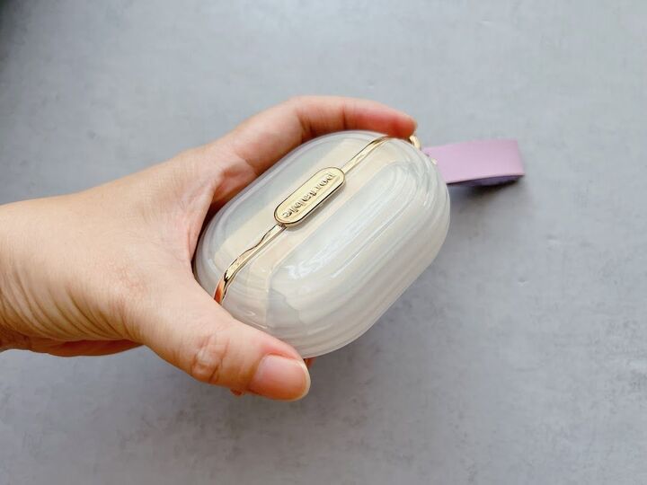 【スリコ】大人女子大注目アイテム!楕円形のキーホルダー、ありそうでなかったアイテム同士の掛け合わせでした♡