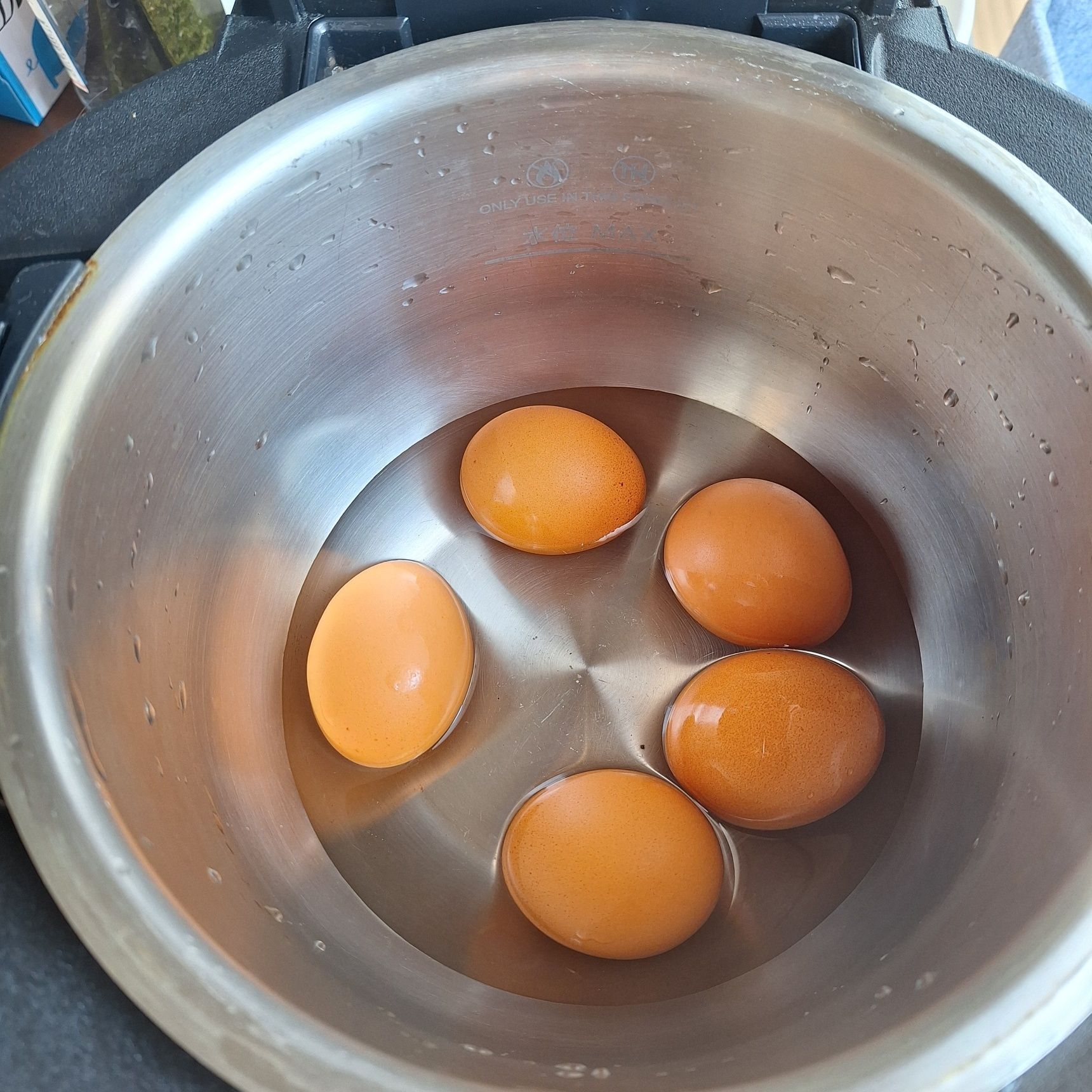 毎日使うのは、地味に面倒なゆで卵作り