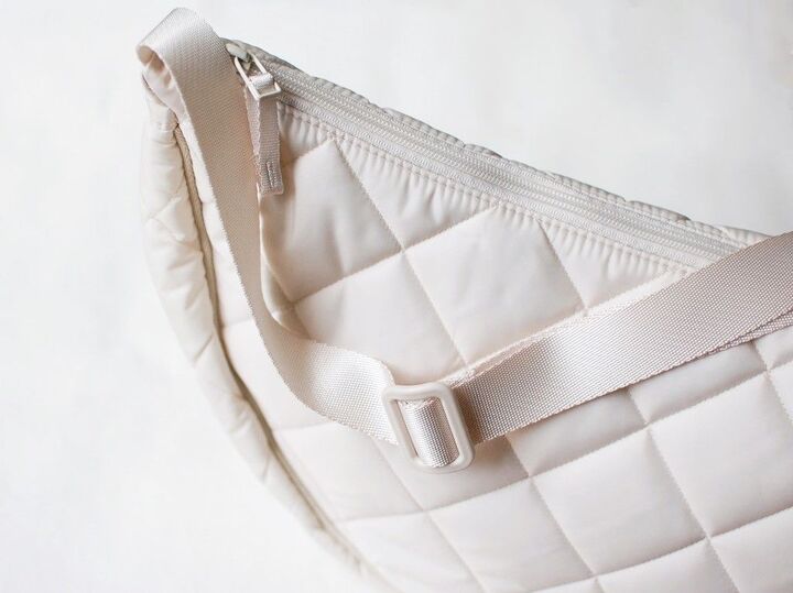 【ユニクロ】みんながこぞって買う"バズりアイテム"に新作登場!またもや大人気の予感です♡