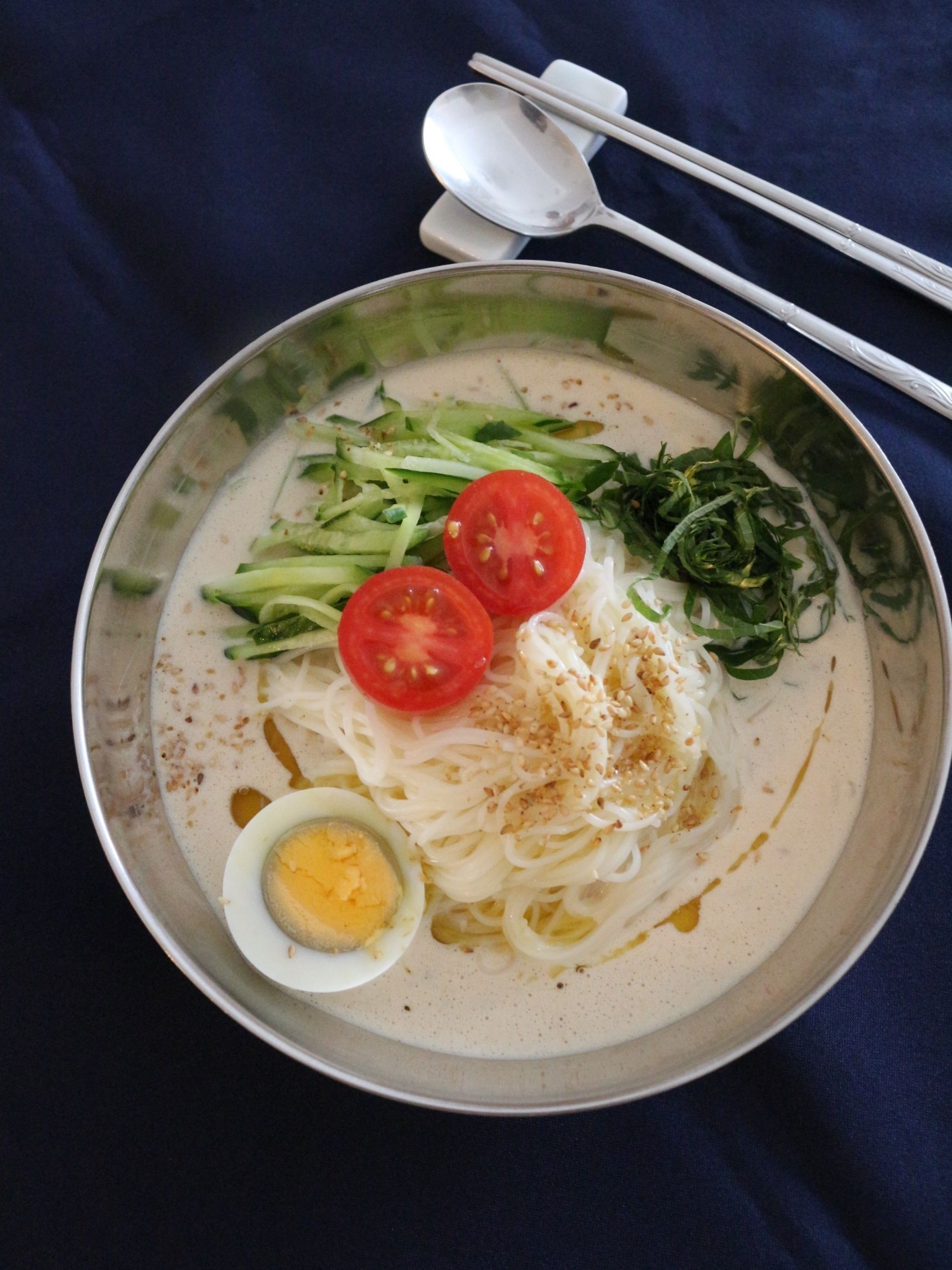 コンクッス（韓国豆乳麺）콩국수