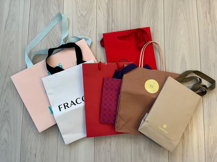 溜まる一方の紙袋やショッパー、こうすれば気軽に使えます!!家じゅうで家事にインテリアにめちゃ活躍♪