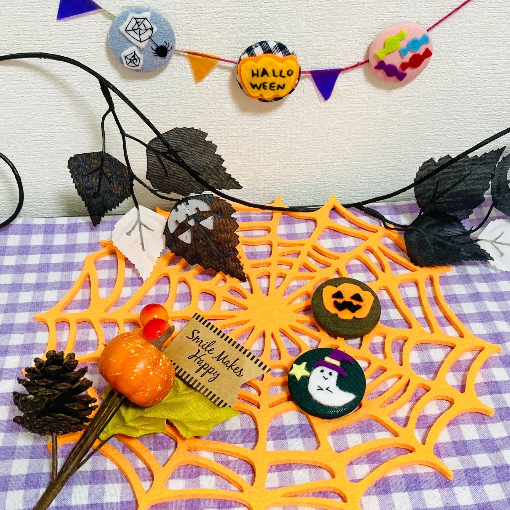 ハロウィンくるみボタン♪〜100均フェルト×はぎれ×ちょこっと刺繍〜