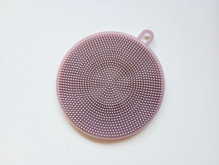 【100均】食器だけじゃない!シリコンキッチンブラシの知って得する使い方4選