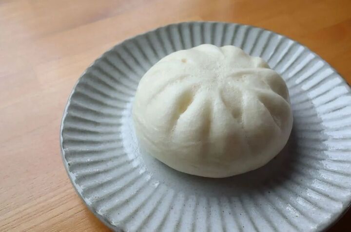 レンチンで肉まんを【ふっかふかにおいしく温める方法】キッチンの消耗品を使うのがミソ