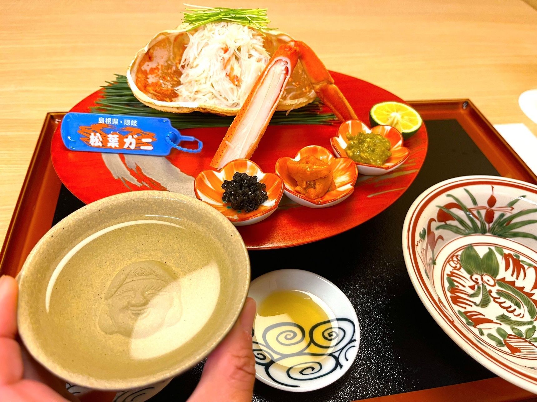 11月に蟹漁が解禁！ひとり旅でも蟹鍋が食べられるなんて最高…