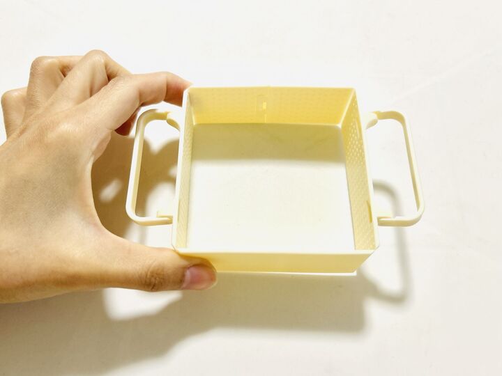 【ダイソー】枠に詰めるだけで不都合が解消♪「こんな発想なかった!」「子どもにも任せられる」