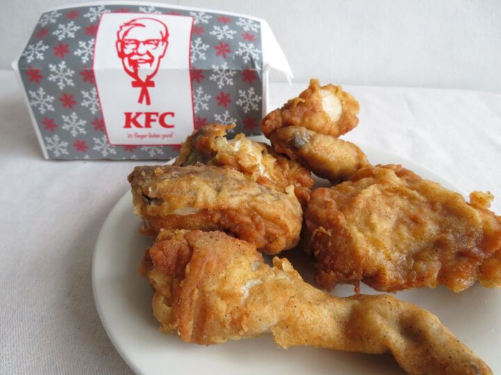 フライドチキンの骨、捨てるの待った!【ケンタッキー】公式が教える鶏ガラ活用レシピに舌鼓♪まったくムダなし!全力でおすすめしたい!!